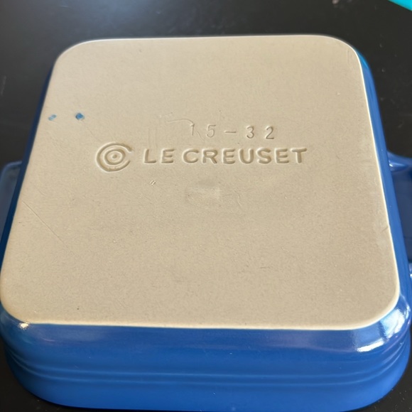 Le Creuset square stoneware baker dish - Picture 2 of 2